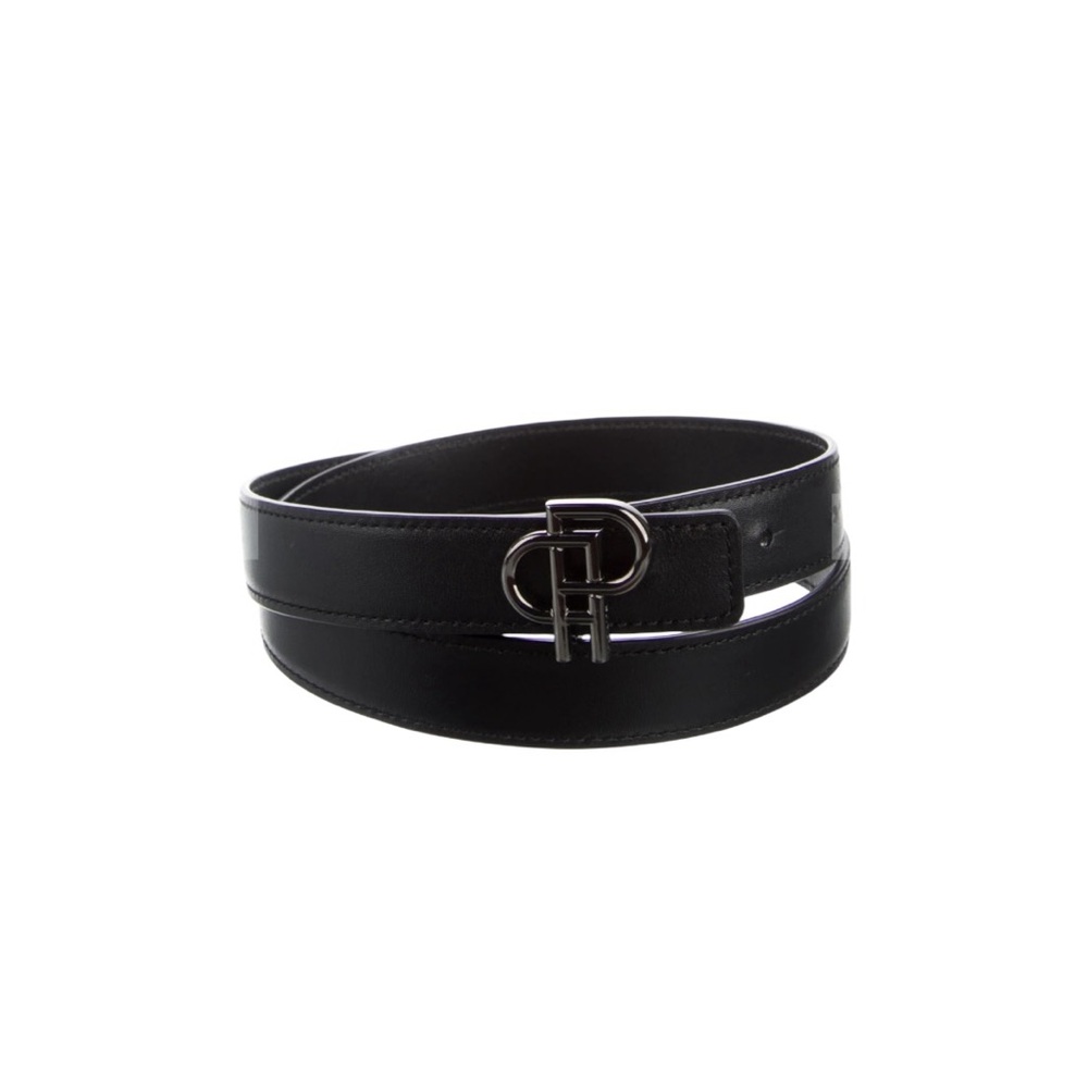 ✨𝐏𝐎𝐑𝐓𝐒 𝐈𝐍𝐓𝐄𝐑𝐍𝐀𝐓𝐈𝐎𝐍AL Black Leather Skinny Belt | Black Hardware ✨
